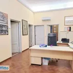 Affitto 6 camera appartamento di 130 m² in Florence