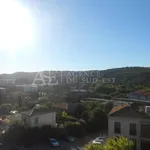 Rent 2 bedroom apartment of 46 m² in Aix-en-Provence 