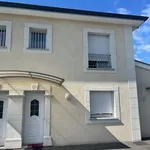 Rent 3 bedroom house of 102 m² in Montardon