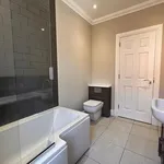 Rent 2 bedroom flat in Glasgow