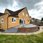 Rent 5 bedroom house in Reigate and Banstead