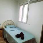 Rent 3 bedroom apartment in Valencia