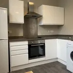 Rent 2 bedroom flat in Dundee