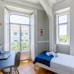 Rent 7 bedroom apartment in Lisbon