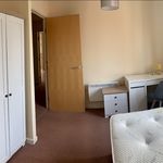 Rent 2 bedroom flat in Wales