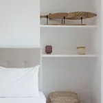 Rent 1 bedroom apartment in Porto