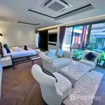 Rent 5 bedroom house of 400 m² in Phuket