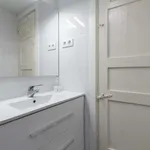 Rent 1 bedroom apartment of 40 m² in madrid