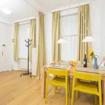 Rent 4 bedroom apartment of 50 m² in Wien