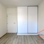 Pronajměte si 2 ložnic/e byt o rozloze 58 m² v Hradec Králové