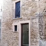 Rent 4 bedroom house of 110 m² in Gangi