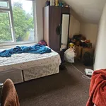 Rent 8 bedroom house in Leeds