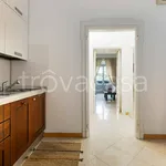 Rent 1 bedroom apartment of 70 m² in Milano