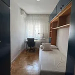 Rent a room of 150 m² in madrid