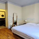 Rent 1 bedroom apartment in PARIS 5