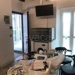 Affitto 5 camera appartamento di 180 m² in Lurago d'Erba