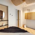 Rent 3 bedroom apartment of 76 m² in Barcelona