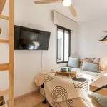 Rent 3 bedroom apartment in Barcelona