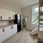 Rent 4 bedroom flat in Aberdeen