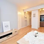 Rent 2 bedroom apartment of 39 m² in Warsaw