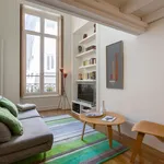 Rent 1 bedroom apartment of 420 m² in Lyon