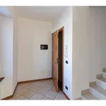 Rent 3 bedroom apartment of 90 m² in Laino