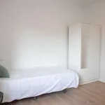 Rent a room of 63 m² in madrid