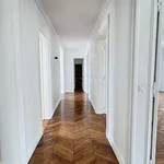 Rent 7 bedroom apartment of 183 m² in Paris 