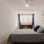 Rent 5 bedroom apartment in Valencia