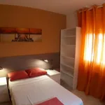 Rent 4 bedroom apartment in Madrid