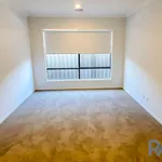 Rent 4 bedroom house in Melbourne