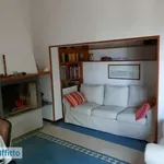 Rent 4 bedroom apartment of 185 m² in Palermo