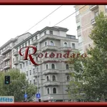 Rent 3 bedroom apartment of 100 m² in Milan