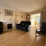 Rent 3 bedroom house in South East England