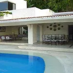 Rent 5 bedroom house of 1200 m² in Guerrero