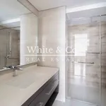 Rent 1 bedroom apartment of 86 m² in dubai