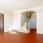 Rent 7 bedroom house of 186 m² in Cuers