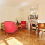 Appartement de 70 m² avec 2 chambre(s) en location à Paris