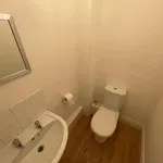 Rent 1 bedroom house of 145 m² in Leeds