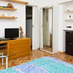 Rent 2 bedroom apartment in Milan