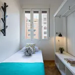 Rent a room of 96 m² in madrid