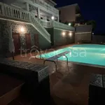 Rent 8 bedroom house of 460 m² in Sanremo