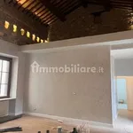 Rent 5 bedroom apartment of 250 m² in Verona