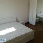 Rent 3 bedroom apartment of 116 m² in Milan