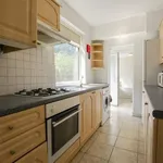 Rent 4 bedroom flat in West Midlands