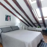 Alquilar 5 dormitorio apartamento en Madrid