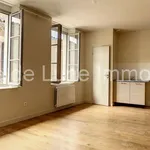 Rent 1 bedroom apartment of 28 m² in Nîmes