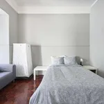 Rent a room in lisbon