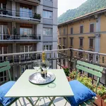 Rent 3 bedroom apartment in Como