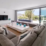 Rent 5 bedroom house in Ibiza